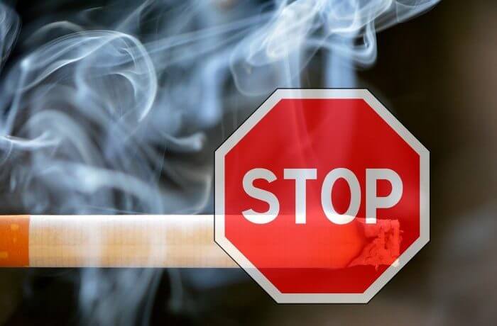 Stop smoking, Raucherentwöhnung durch Hypnose